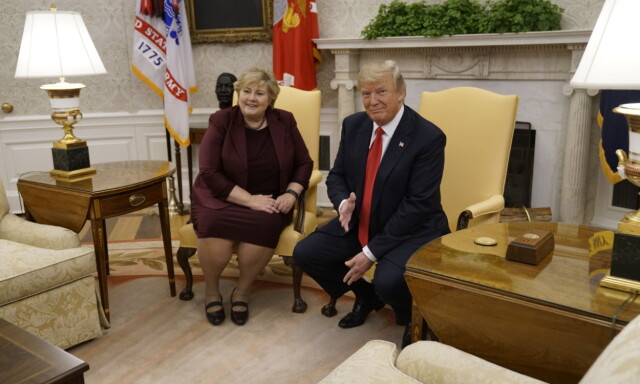 image: Trump spøkte med Erna:- Du må reise tilbake og sjekke dette med folkene dine